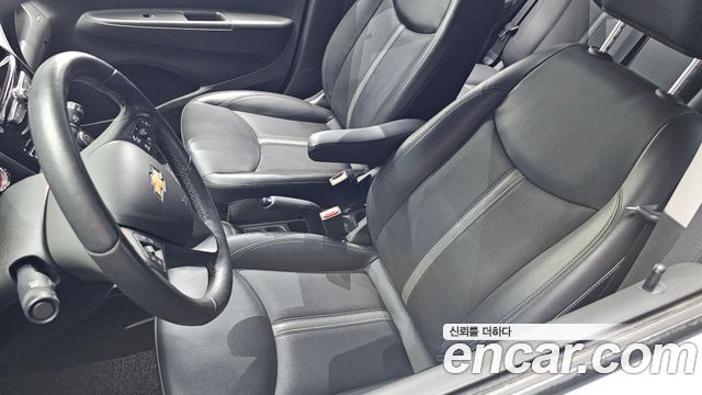 Chevrolet Spark My Fit Edition Premier 2019 — фото 29
