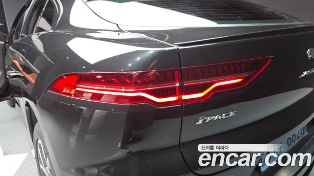 Jaguar I-PACE EV400 HSE 2019 — фото 23