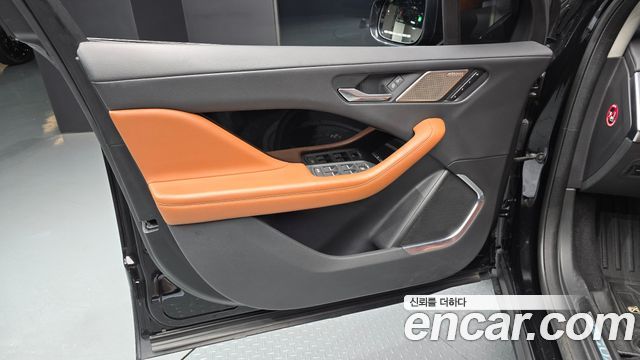 Jaguar I-PACE EV400 HSE 2019 — фото 24