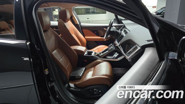 Jaguar I-PACE EV400 HSE 2019 — фото 26