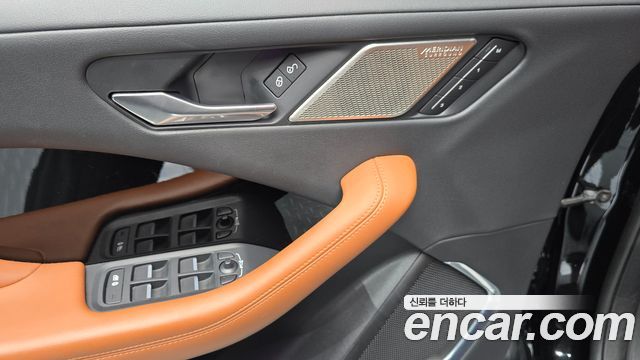 Jaguar I-PACE EV400 HSE 2019 — фото 27