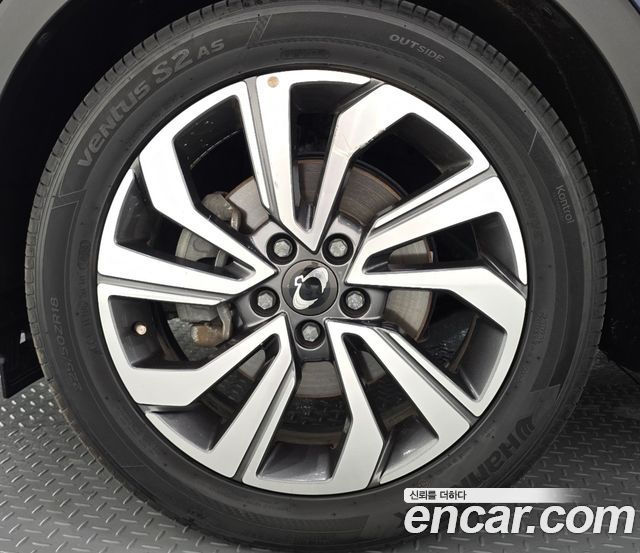 KG Mobility (SsangYong) Very New Tivoli Gasoline 1.5 2WD V5 2020 — фото 23