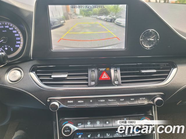 Hyundai Grandeur (IG) 3.0 Premium 2019 — фото 20