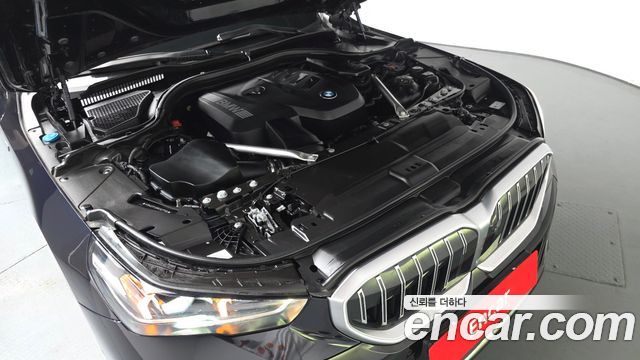 BMW 5 Series (G60) 530i xDrive M Sport 2024 — фото 6