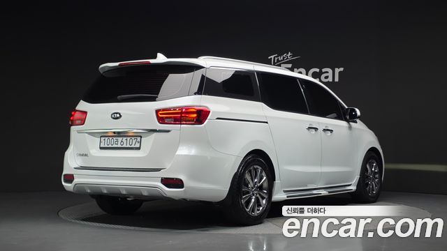 Kia Carnival Gasoline 9-Seater Noblesse Special 2020 — фото 2