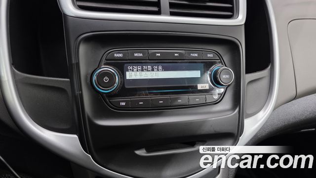 Chevrolet Aveo Hatchback 1.4 Turbo LS 2017 — фото 27
