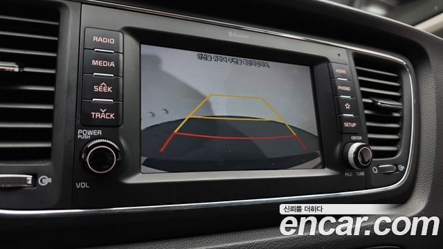 Kia Carnival 9-Seater Luxury 2019 — фото 16