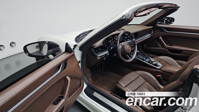 Porsche 911 (992) Carrera S Cabriolet 2020 — фото 10
