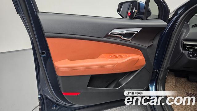 Kia Sportage (V) Gasoline 1.6 Turbo 2WD Noblesse 2026 — фото 24