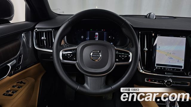 Volvo S90 B6 AWD Ultimate Bright 2023 — фото 14