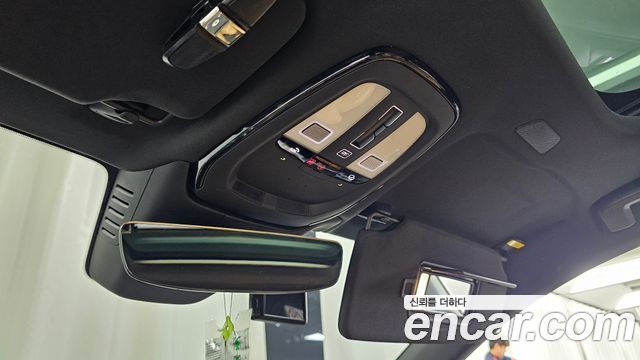 Volvo S90 B6 AWD Ultimate Bright 2023 — фото 16