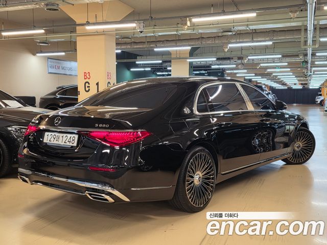 Mercedes-Benz S-Class (W223) Maybach S680 4MATIC 2025 — фото 2