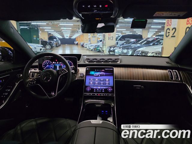 Mercedes-Benz S-Class (W223) Maybach S680 4MATIC 2025 — фото 5