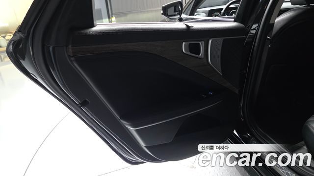 Kia K8 3.5 Gasoline 2WD Noblesse 2022 — фото 31
