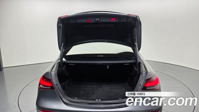 Mercedes-Benz E-Class (W213) E350 4MATIC AMG Line 2022 — фото 24