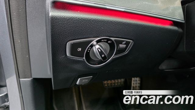 Mercedes-Benz E-Class (W213) E350 4MATIC AMG Line 2022 — фото 35