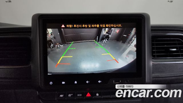 Renault Korea Master 2.3 Van S 2022 — фото 18
