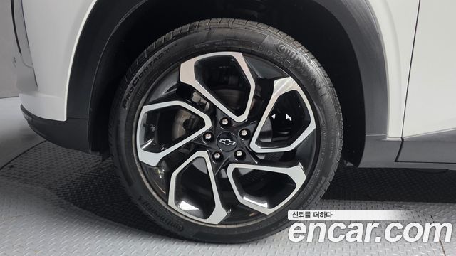 Chevrolet Trax Crossover 1.2 RS 2024 — фото 5