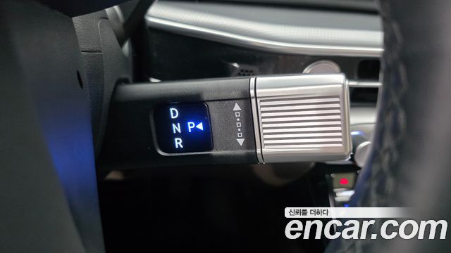 Hyundai Grandeur (GN7) 2,5 Gasoline 2WD Exclusive 2023 — фото 9