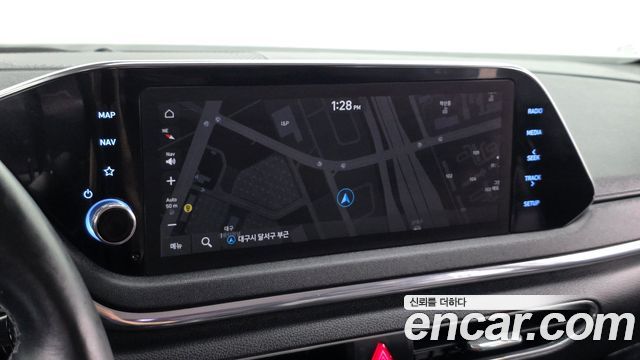 Hyundai Sonata (DN8) 2.0 Premium 2020 — фото 17