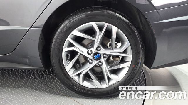Hyundai Sonata (DN8) 2.0 Premium 2020 — фото 27