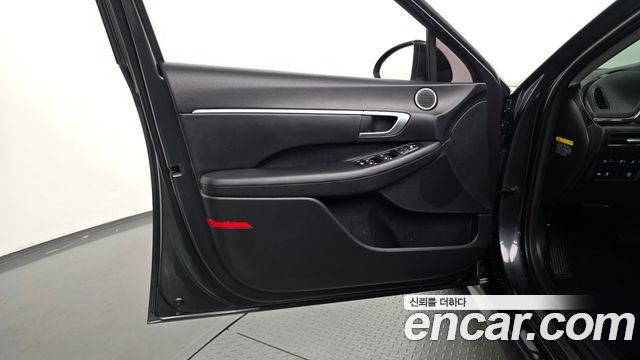 Hyundai Sonata (DN8) 2.0 Premium 2020 — фото 30