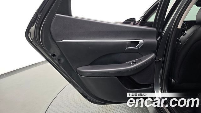Hyundai Sonata (DN8) 2.0 Premium 2020 — фото 31