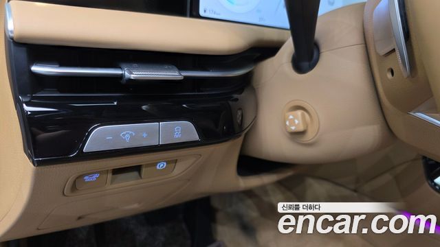 Genesis G80 (RG3) Gasoline 2.5 Turbo AWD 2025 — фото 30