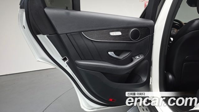 Mercedes-Benz GLC-Class (X253) GLC300 4MATIC Premium Coupe 2021 — фото 25