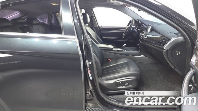BMW X6 (F16) xDrive 30d 2015 — фото 10