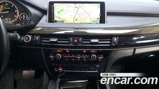 BMW X6 (F16) xDrive 30d 2015 — фото 15