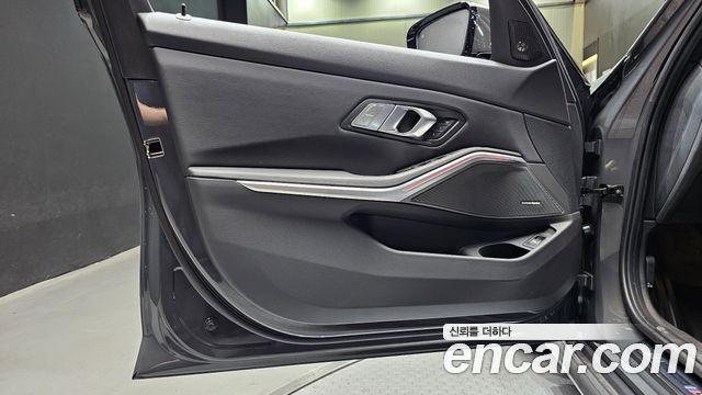 BMW 3 Series (G20) 320i M Sport 2026 — фото 30