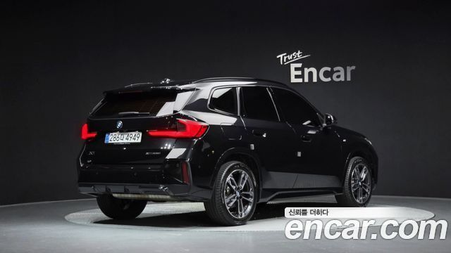 BMW X1 (U11) xDrive 20i M Sport 2025 — фото 2