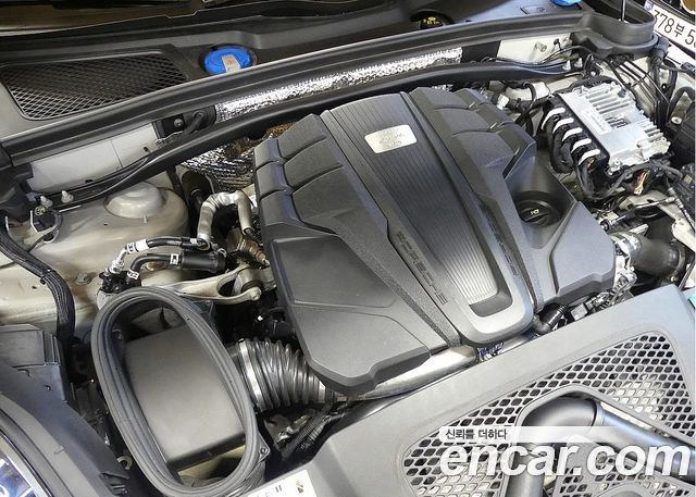 Porsche Macan 2.9 GTS 95B 2023 — фото 6