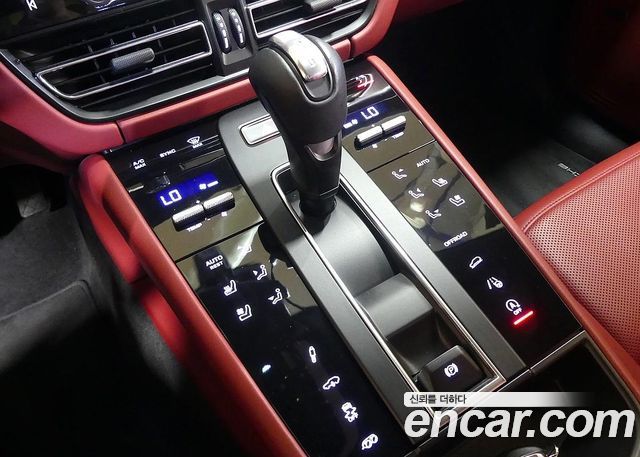 Porsche Macan 2.9 GTS 95B 2023 — фото 9