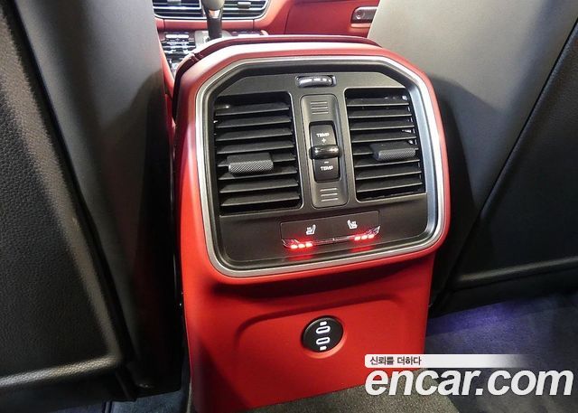 Porsche Macan 2.9 GTS 95B 2023 — фото 21