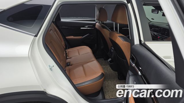 Kia Seltos Gasoline 1.6 Turbo 2WD Signature 2023 — фото 12