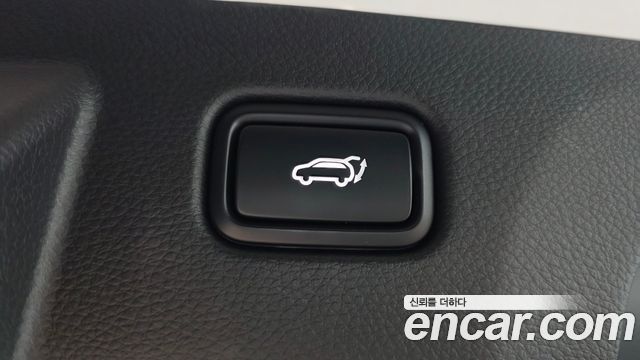 Kia Seltos Gasoline 1.6 Turbo 2WD Signature 2023 — фото 15