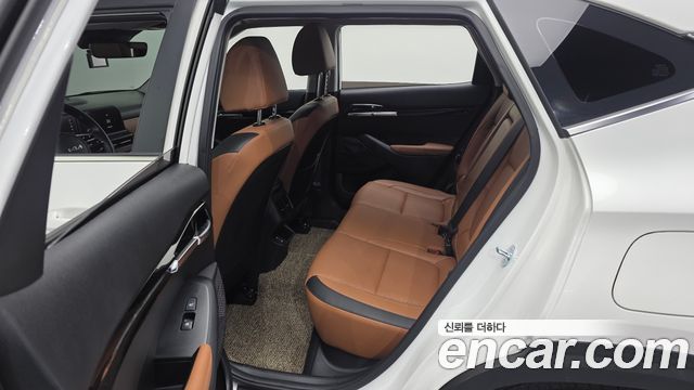 Kia Seltos Gasoline 1.6 Turbo 2WD Signature 2023 — фото 26