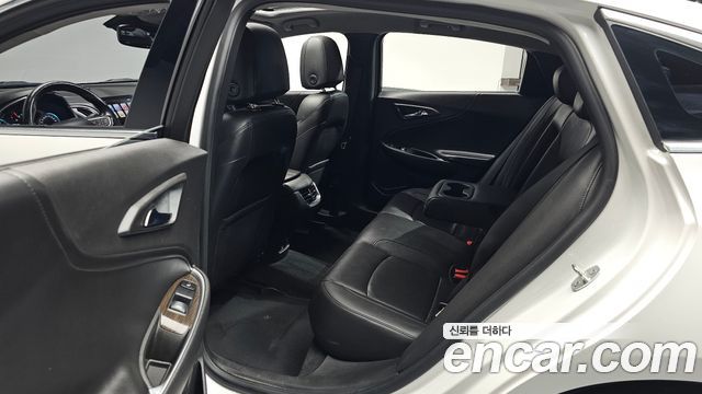Chevrolet Malibu 2.0 Turbo LTZ Premium 2018 — фото 12