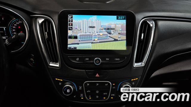 Chevrolet Malibu 2.0 Turbo LTZ Premium 2018 — фото 14