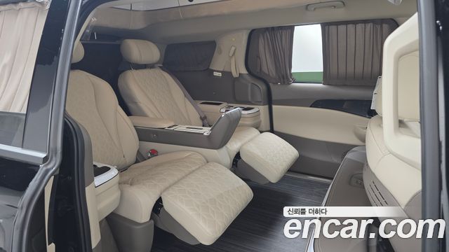 Kia Carnival (IV) HEV 4-Seater Hi Limousine Signature 2026 — фото 11