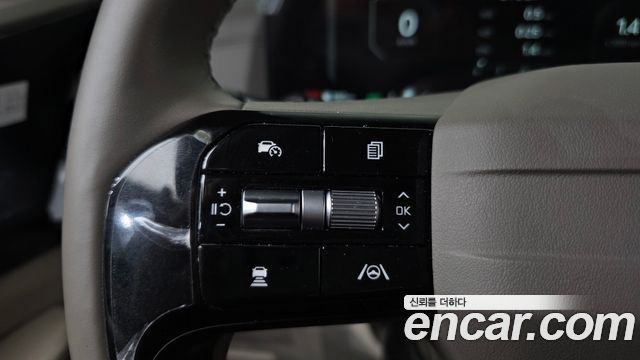 Kia Carnival (IV) HEV 4-Seater Hi Limousine Signature 2026 — фото 16