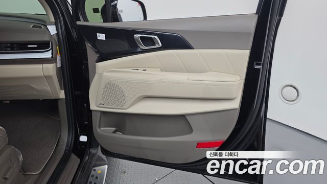 Kia Carnival (IV) HEV 4-Seater Hi Limousine Signature 2026 — фото 24