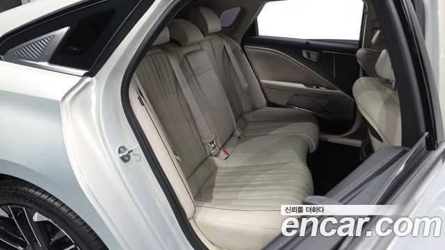Kia K8 Hybrid Signature 2025 — фото 11