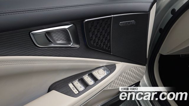 Kia K8 Hybrid Signature 2025 — фото 31