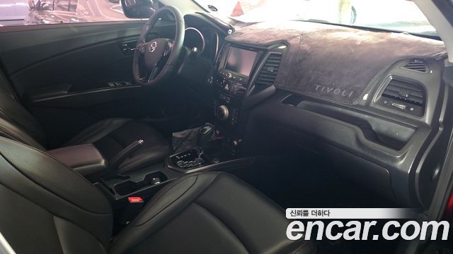 KG Mobility (SsangYong) Tivoli Armor Diesel LX 2WD 2018 — фото 6