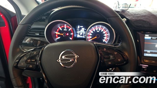 KG Mobility (SsangYong) Tivoli Armor Diesel LX 2WD 2018 — фото 17