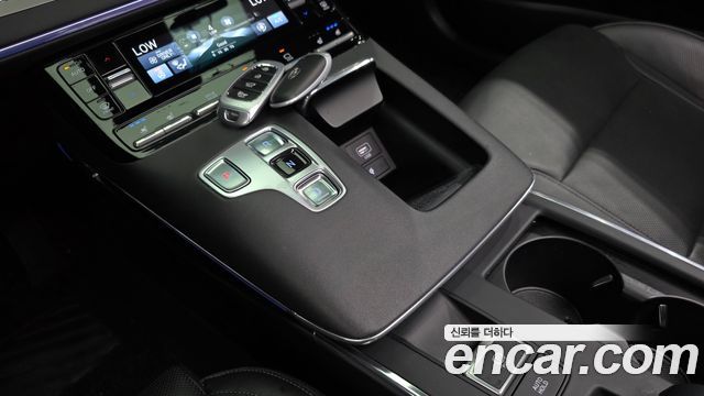 Hyundai Grandeur Hybrid (IG) Le Blanc 2023 — фото 9