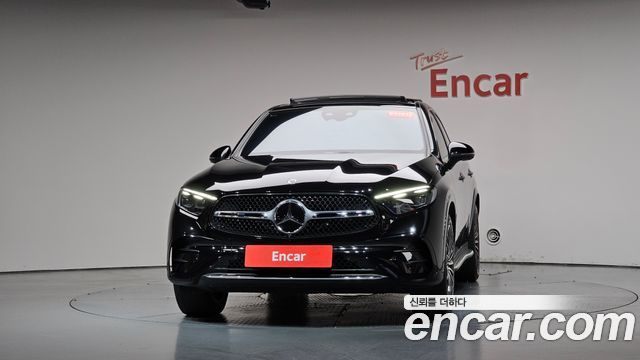Mercedes-Benz GLC-Class (X254) GLC300 4MATIC Coupe 2024 — фото 3